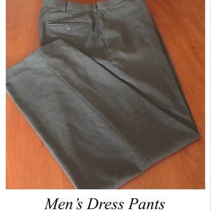Men’s grey dress pants. Excellent condition